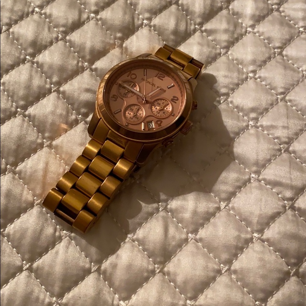 Michael Kors watch rose gold